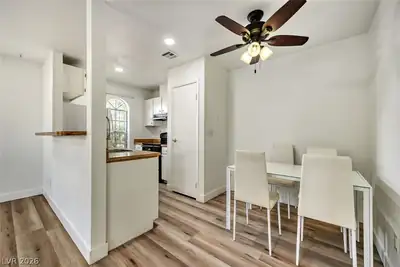 3923 Gogo Way 106 Dining Area