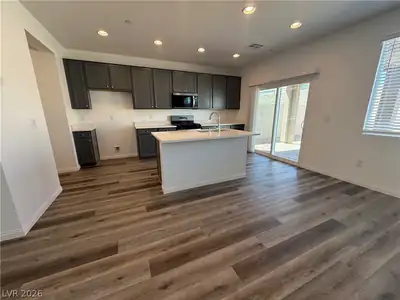 7903 Sprouting Agave Court, Las Vegas, NV 89139 Kitchen