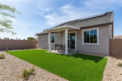 2587 Regency Cove Court, Las Vegas, NV 89121 Patio