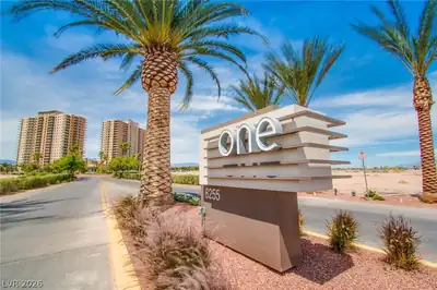 8255 Las Vegas Boulevard 1702 Las Vegas, NV 89123