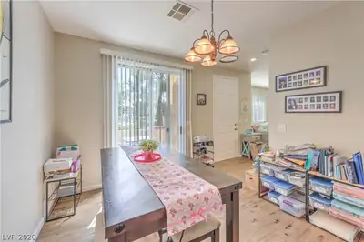 10200 Deerfield Beach Avenue 102 Dining Area