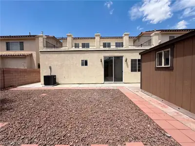 5338 Lindsay Heights, Las Vegas, NV 89148 Yard