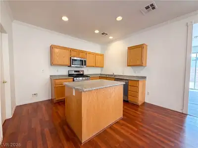 5338 Lindsay Heights, Las Vegas, NV 89148 Kitchen