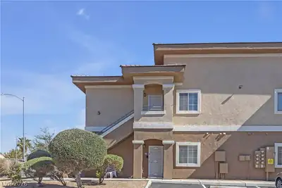 833 Aspen Peak Loop 1321 Front of Structure
