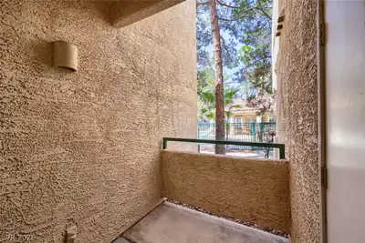 7450 South Eastern Avenue 1063 Patio