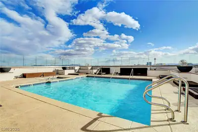 150 Las Vegas Boulevard 2213 Pool