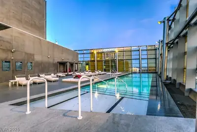 3726 Las Vegas Boulevard 603 Pool