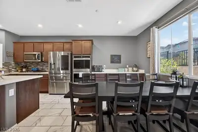 10582 Sariah Skye Avenue Kitchen