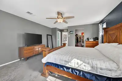 10582 Sariah Skye Avenue Bedroom