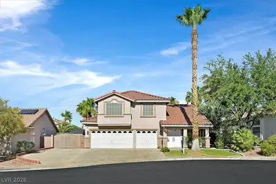 1038 Twin Berry Court, Henderson