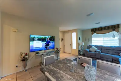2326 Bahama Point Avenue, North Las Vegas, NV 89031 Living Room