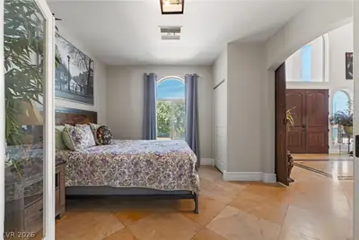 4005 West Richmar Avenue Bedroom