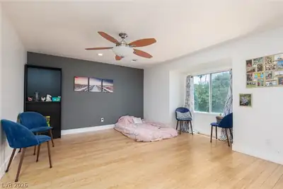 700 Tam O Shanter, Las Vegas, NV 89109 Primary Bedroom