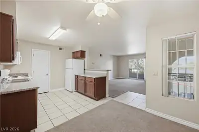 2606 South Durango Drive 250 Kitchen