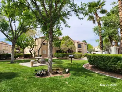 7885 West Flamingo Road 1121 Yard