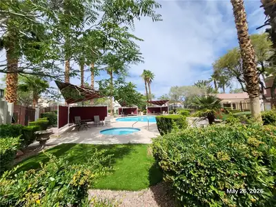 7885 West Flamingo Road 1121 Pool