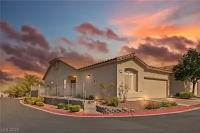 3352 Kylemore Street 103, Las Vegas