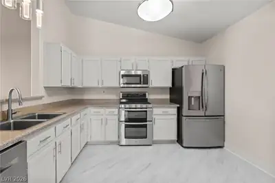 3352 Kylemore Street 103 Kitchen