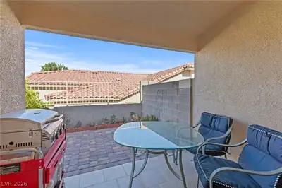 3352 Kylemore Street 103 Patio