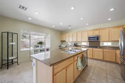 11132 Ferragamo Court, Las Vegas, NV 89141 Kitchen