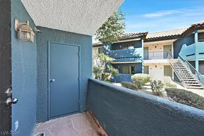 3135 South Mojave Road 156 Patio