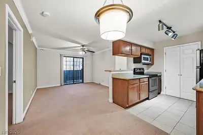 3135 South Mojave Road 156 Kitchen
