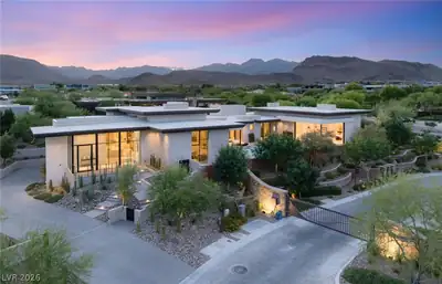 63 Midnight Sky Drive, Las Vegas