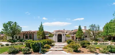 11 Olympia Hills Circle, Las Vegas