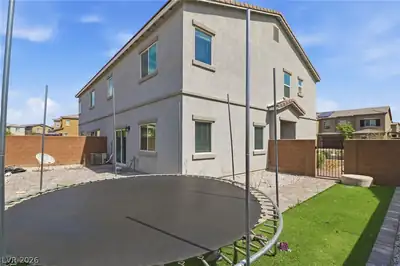 1623 Dakota Group Avenue, North Las Vegas, NV 89084 Yard