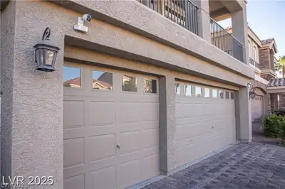 8525 Silver Coast Street, Las Vegas, NV 89139 Front of Structure