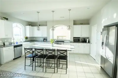 8525 Silver Coast Street, Las Vegas, NV 89139 Kitchen