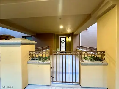 30 Via Mantova 201, Henderson, NV 89011 Entry