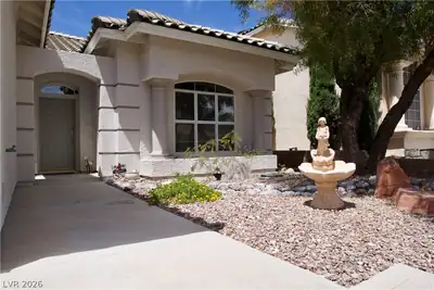 3919 Ruskin Street, Las Vegas, NV 89147 Front of Structure