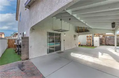 581 Carleton Drive, Henderson, NV 89014 Patio