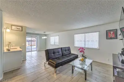 581 Carleton Drive, Henderson, NV 89014 Living Room