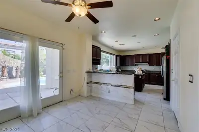 10 Gulf Pines Avenue, Las Vegas, NV 89148 Kitchen