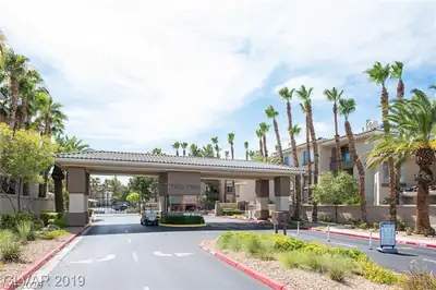 7123 South Durango Drive 111, Las Vegas