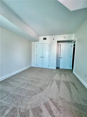 2700 Las Vegas Boulevard 2311 Bedroom