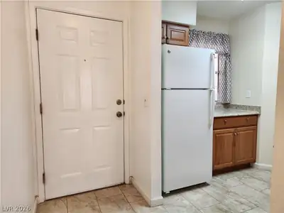 2060 Mesquite Lane 104 Kitchen