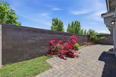 3706 Neblina Drive Patio