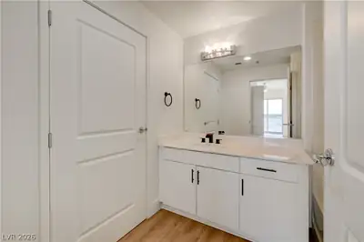8255 LAS VEGAS Boulevard 618 Primary Bathroom