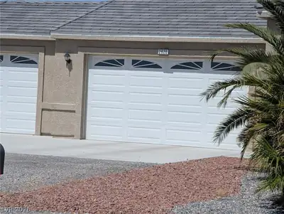2601 Olvido Avenue, Pahrump, NV 89048 Garage