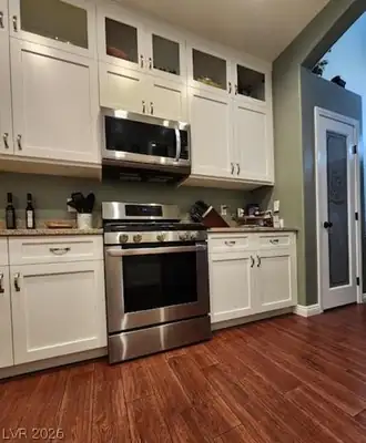 5901 Aimless Street, Henderson, NV 89011 Kitchen