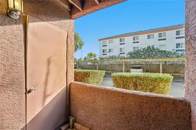 4050 Pacific Harbors Drive 112 Patio