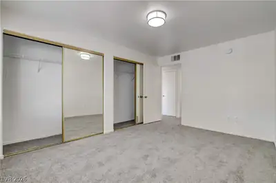 5710 East Tropicana Avenue 2088 Bedroom