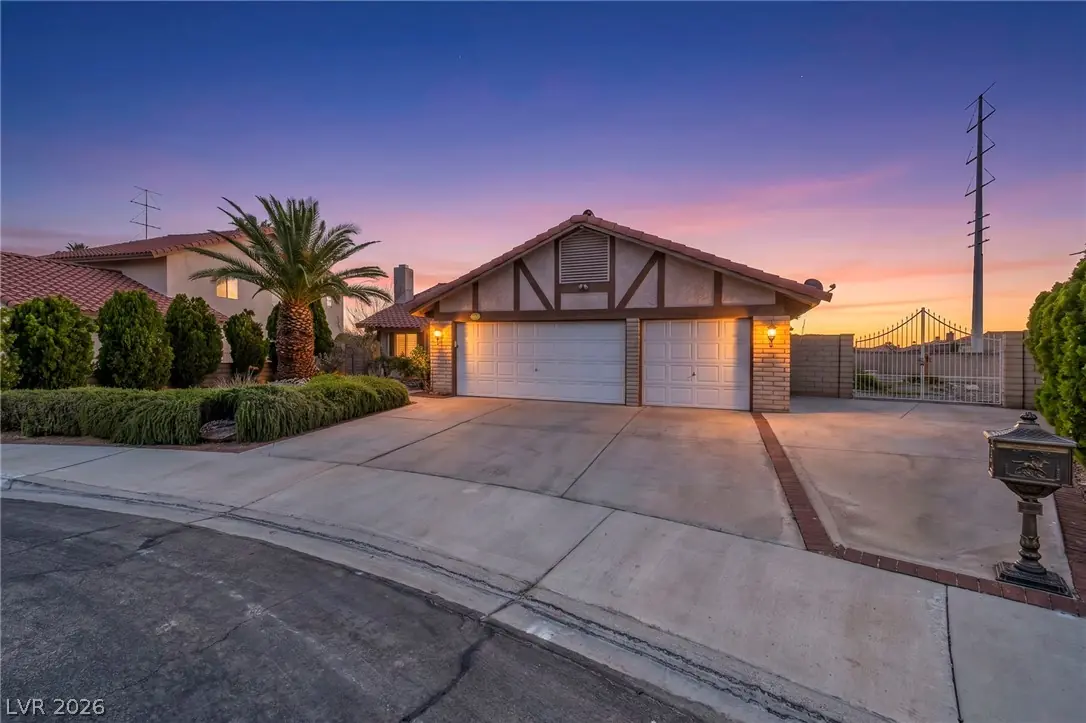 1605 Brocado Lane, Las Vegas, NV 89117