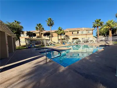 833 Aspen Peak Loop 2522 Pool