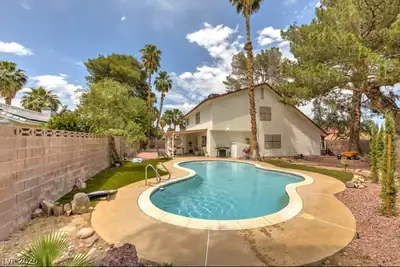 4371 Flandes Street Las Vegas, NV 89121