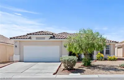 817 Bolivar Avenue, North Las Vegas, NV 89032 Front of Structure