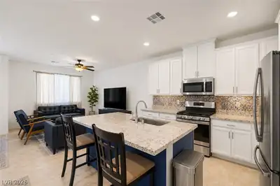 7364 North Decatur Boulevard 4 Kitchen